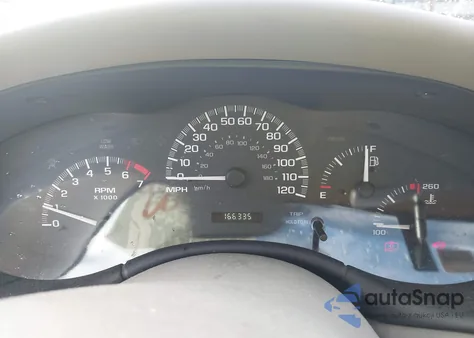 2005 Chevrolet Classic z USA, uszkodzony, nr VIN 1G1ND52F85M108190